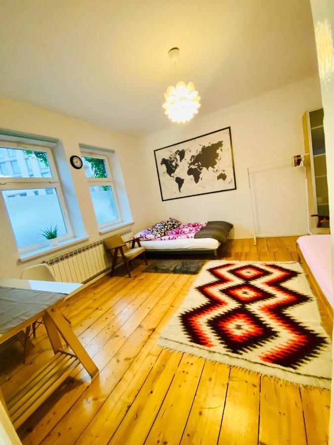 Apartment In Ivy Covered House, Near Old Town Cracovia Exterior foto